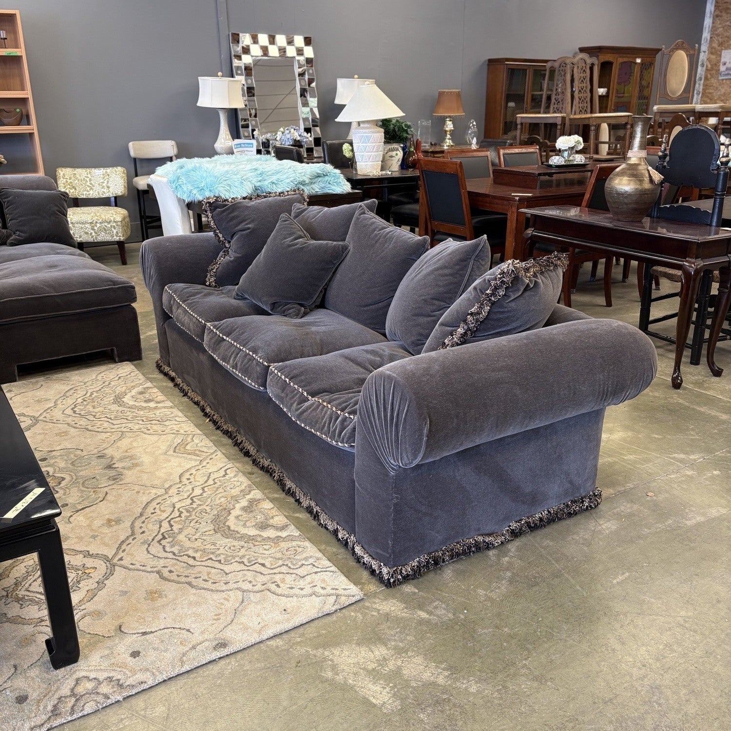 100-INCH GREY VELVET SOFA WITH DECORATIVE ROPE - Image 2