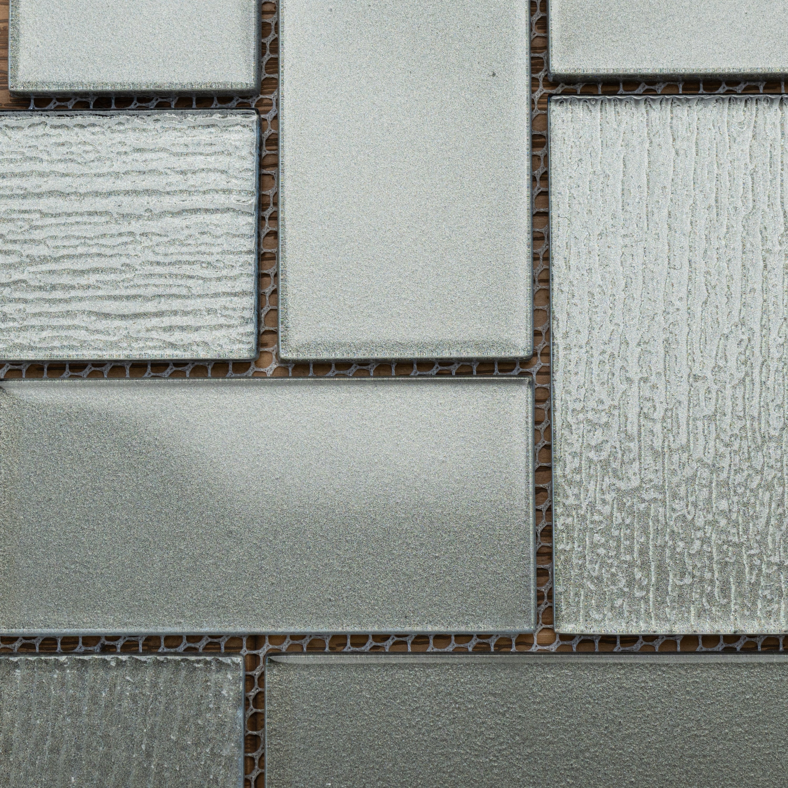 13 1/4"x 15" Mosaic Grey Tiles - 7.75 sq.ft. - Image 5
