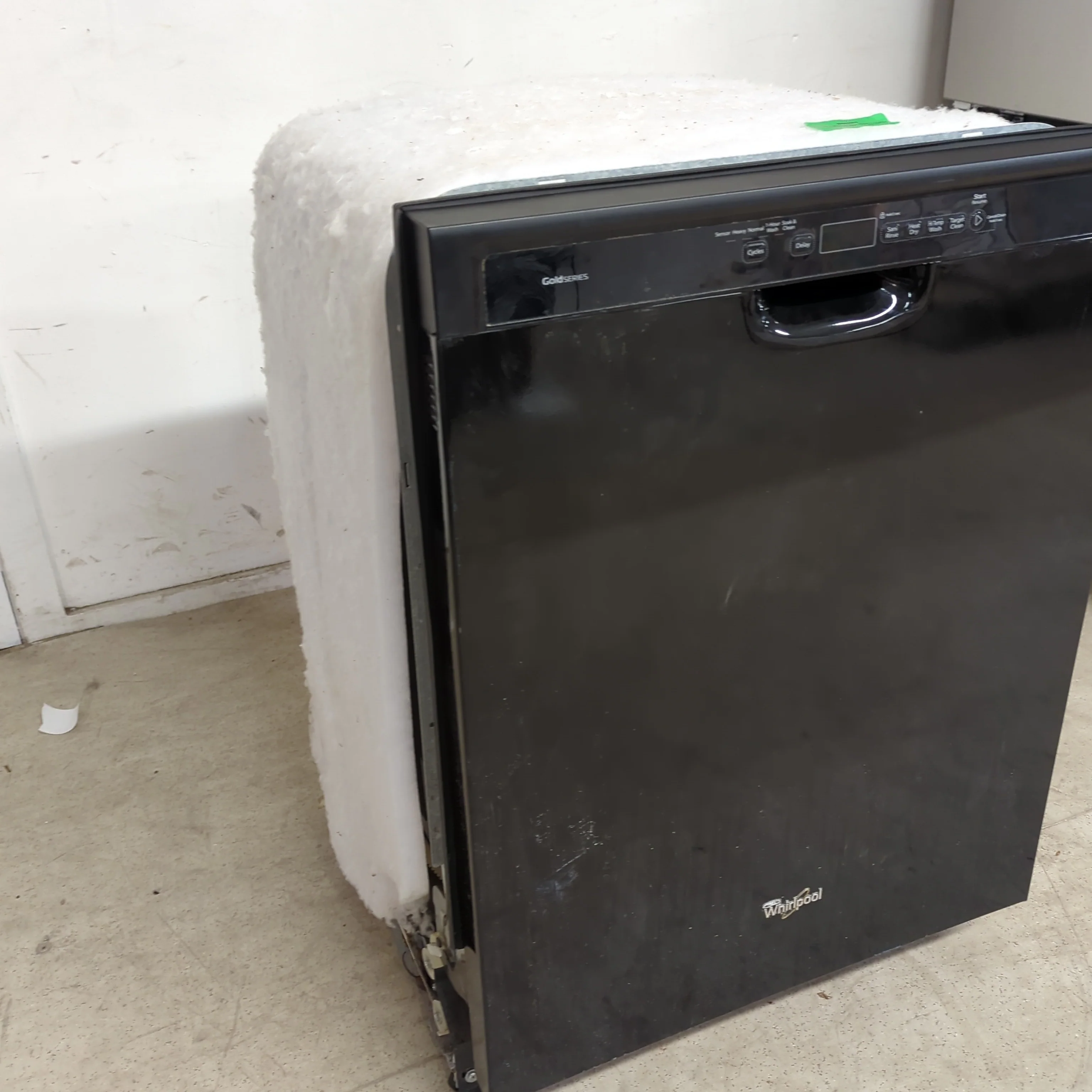 23.5"W Black Whirlpool Dishwasher - Image 4