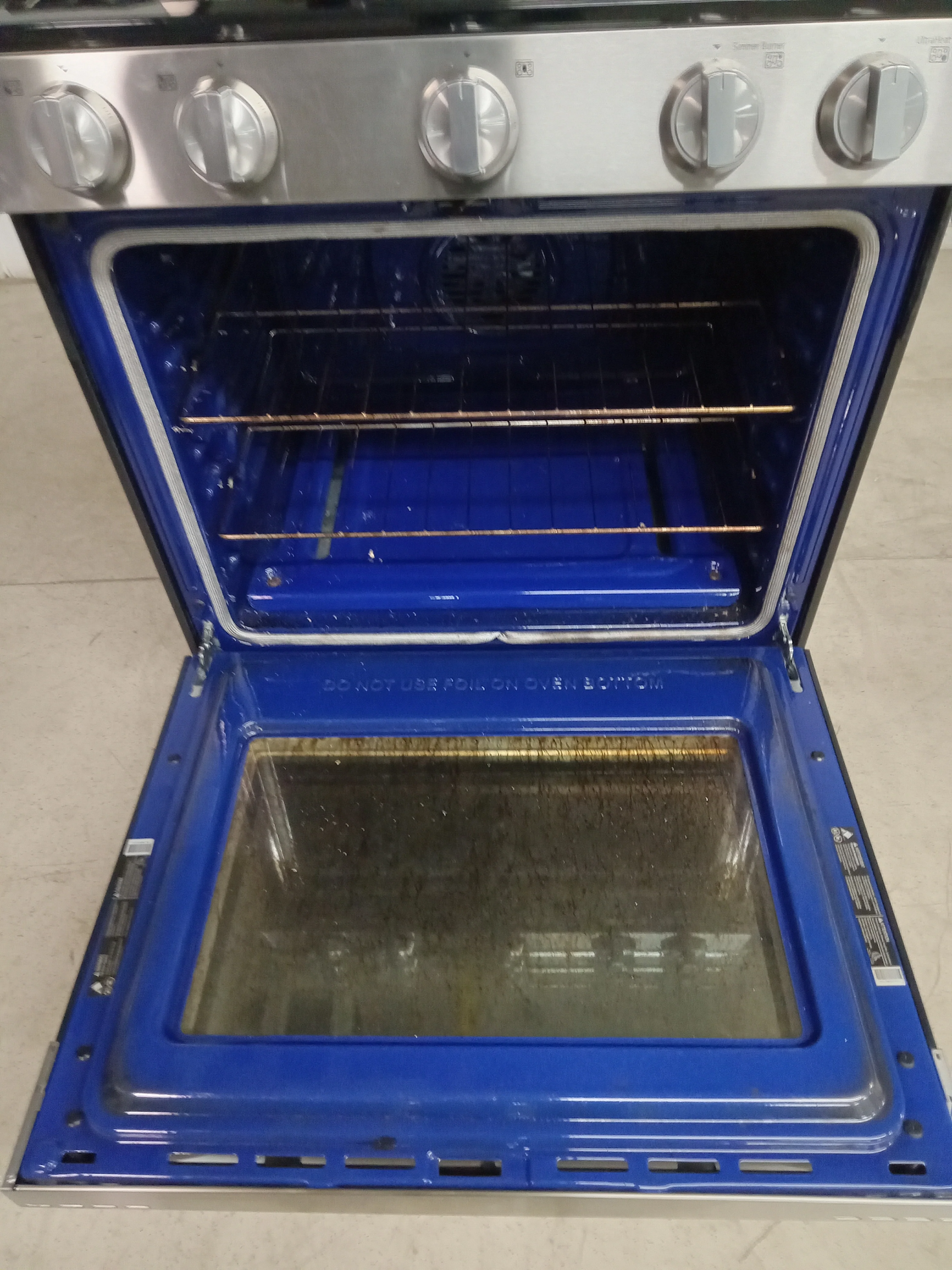 29" LG Stainless Steel Gas Stove - Image 3