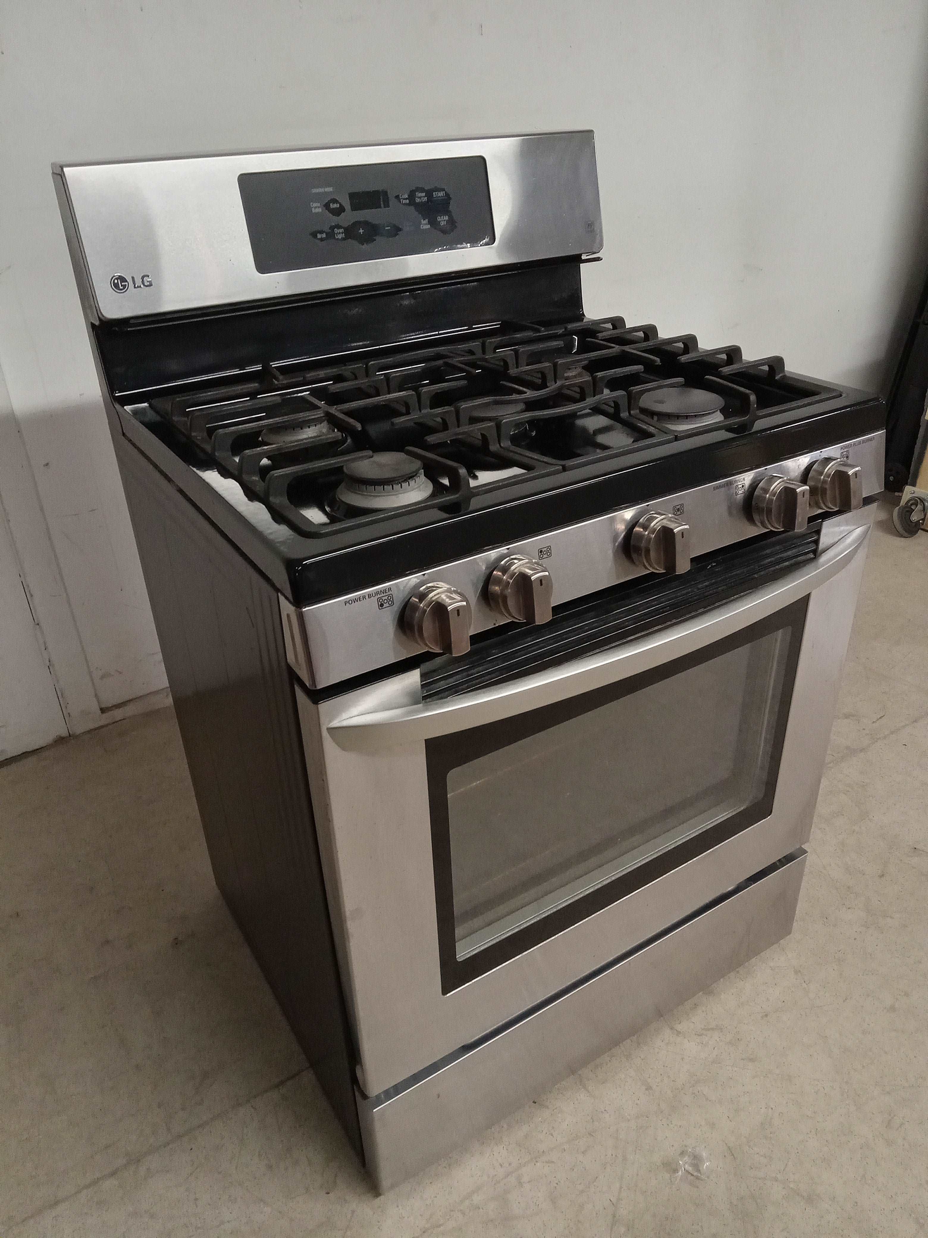 30"W LG Stainless Steel Gas Stove - Image 7