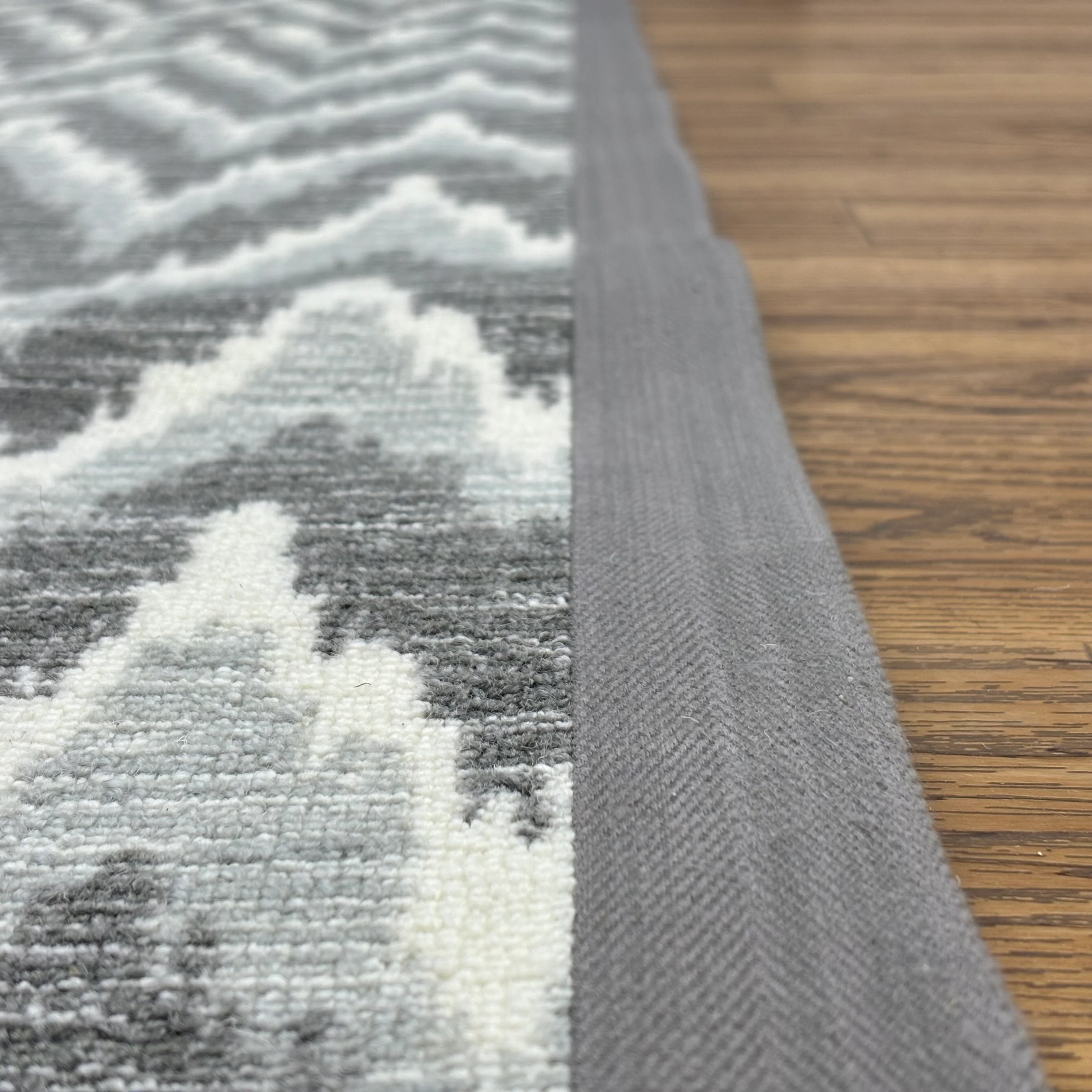 6×9-ft Grey & White Zigzag Rug – Machine-Woven Polyester, 283 - Image 7