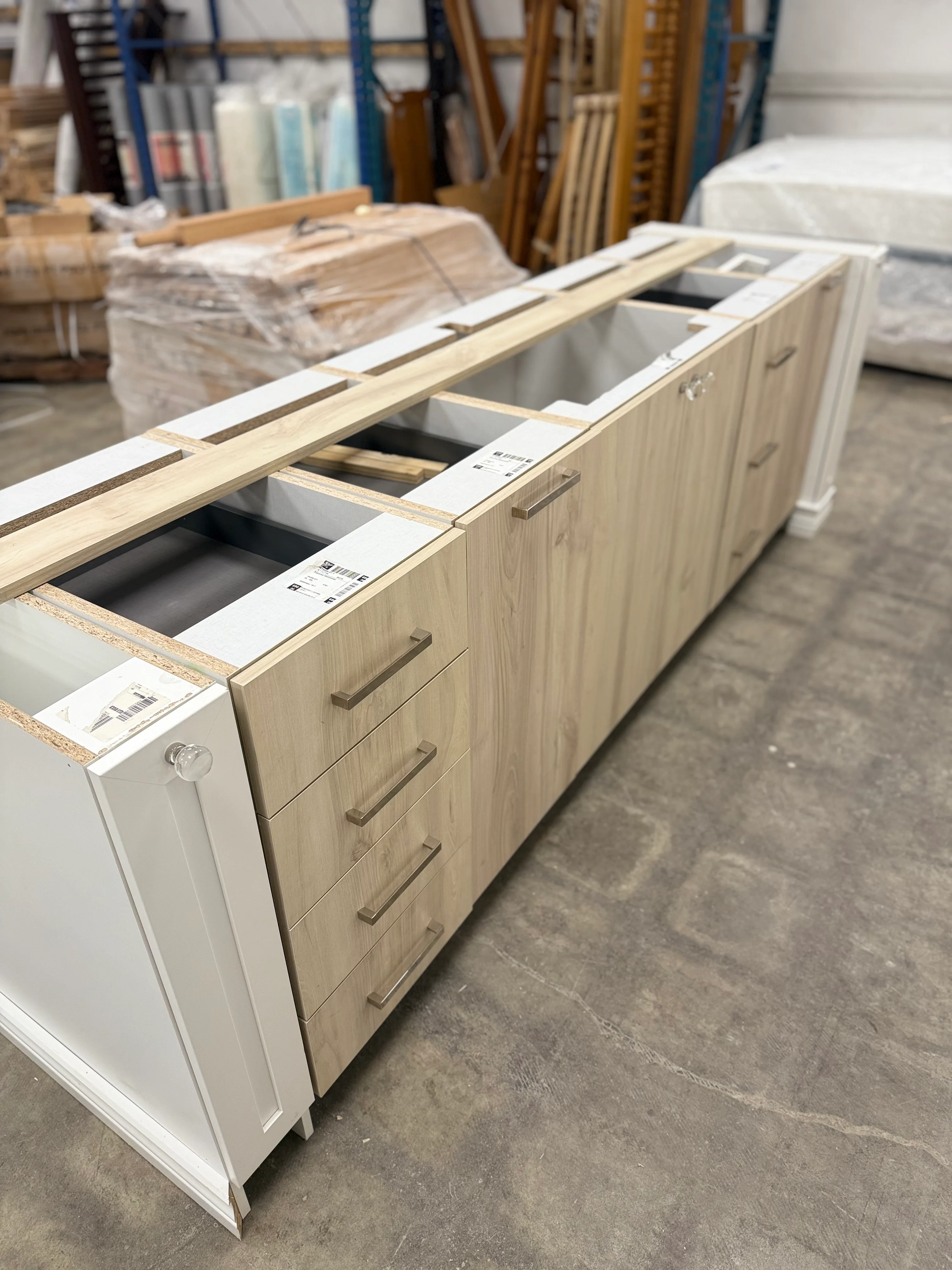 Bayley Kitchen Set - Image 3
