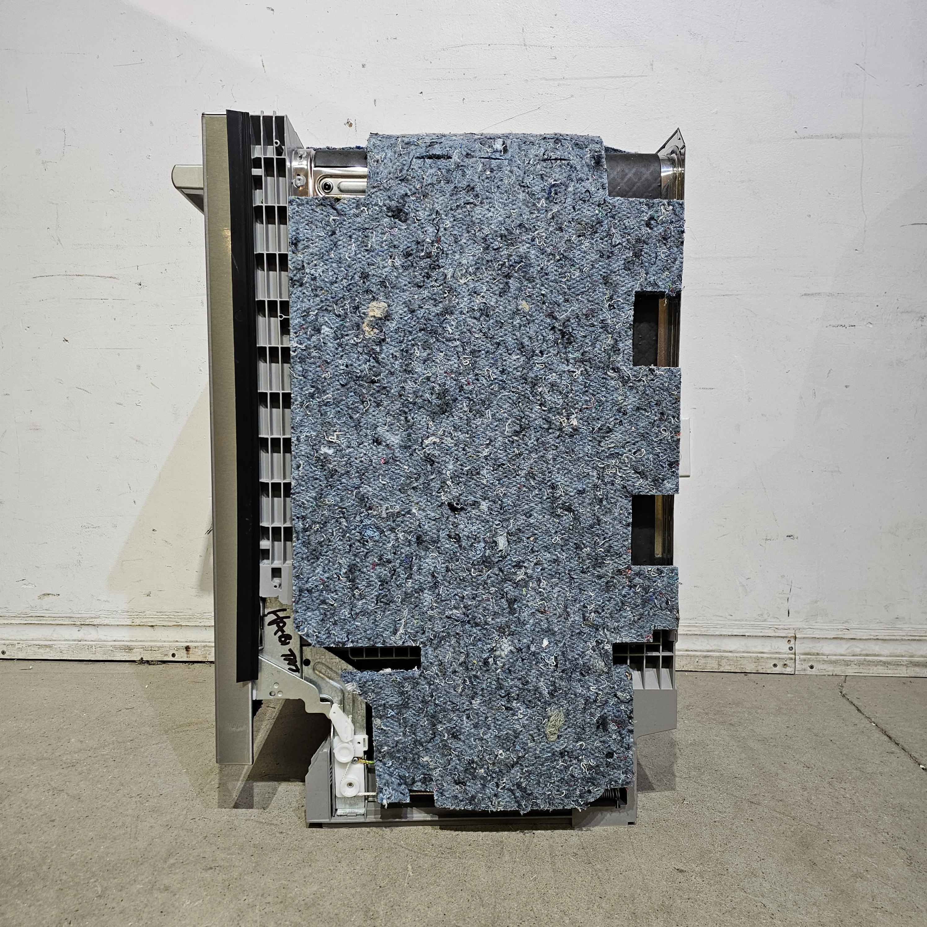 Bosch "Silent Plus" Dishwasher - Image 3