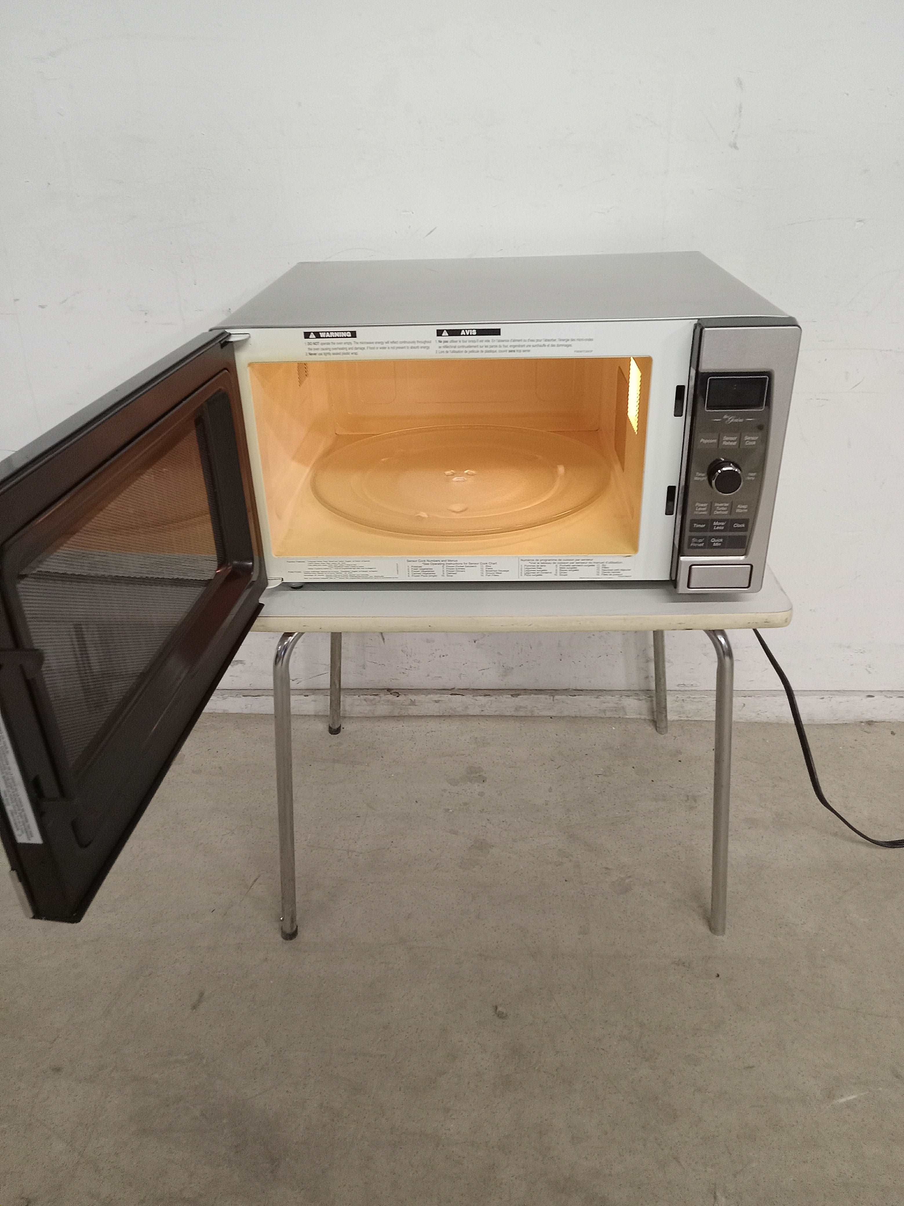 22"W Panasonic Stainless Steel Microwave - Image 2