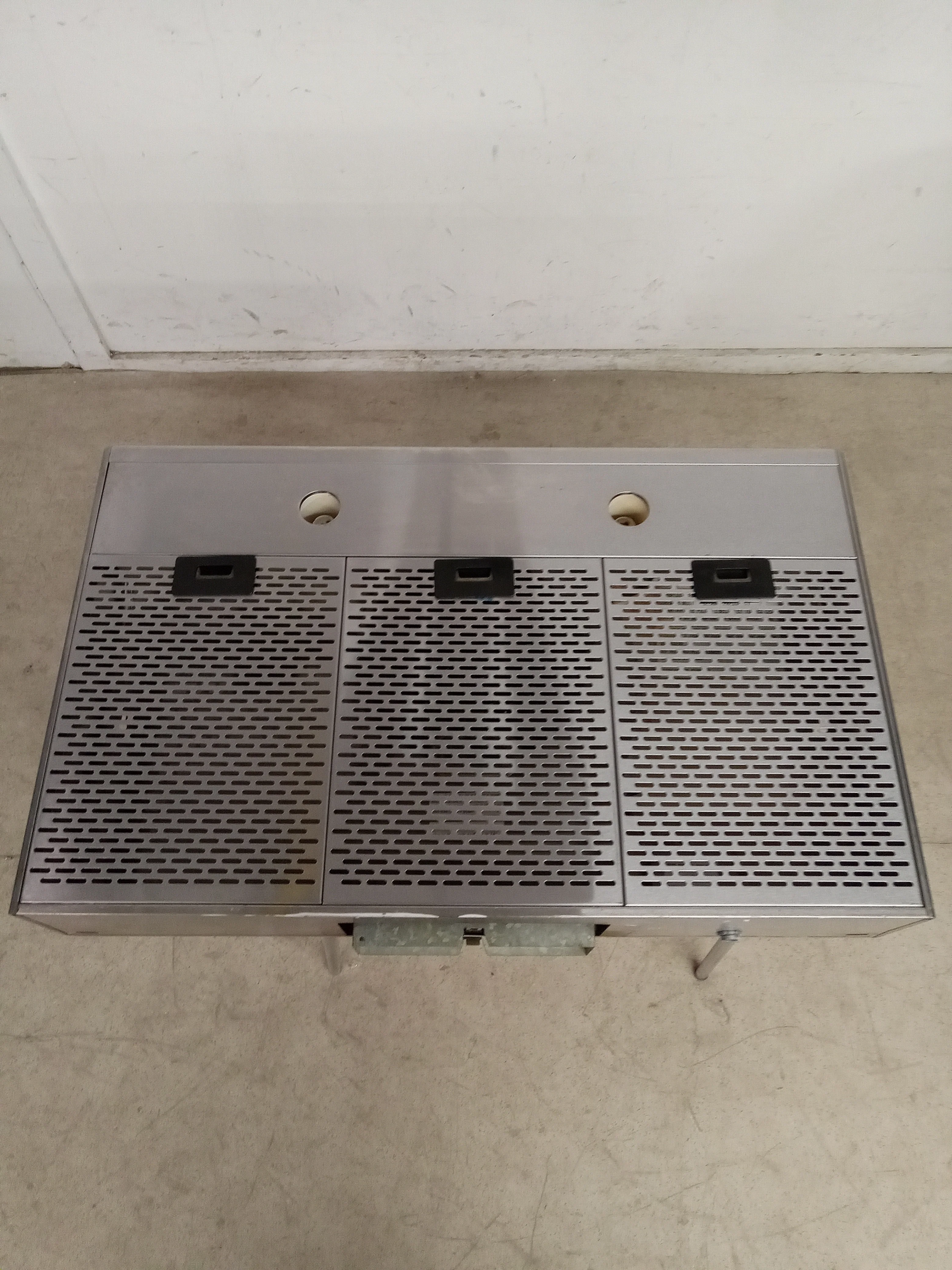 36"W Stainless Steel Range Hood - Image 4