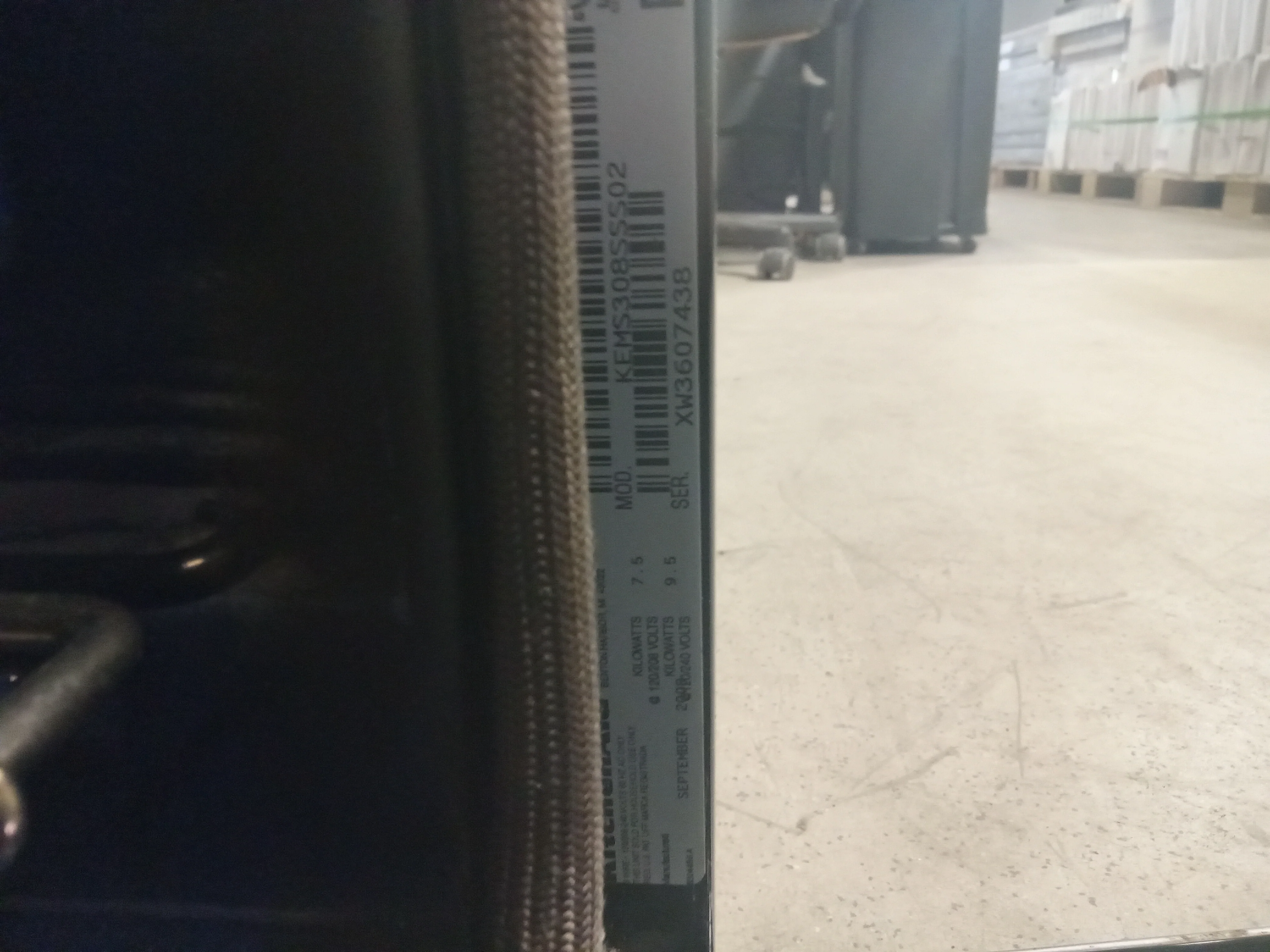 28"W KitchenAid Wall Microwave/Oven - Image 5