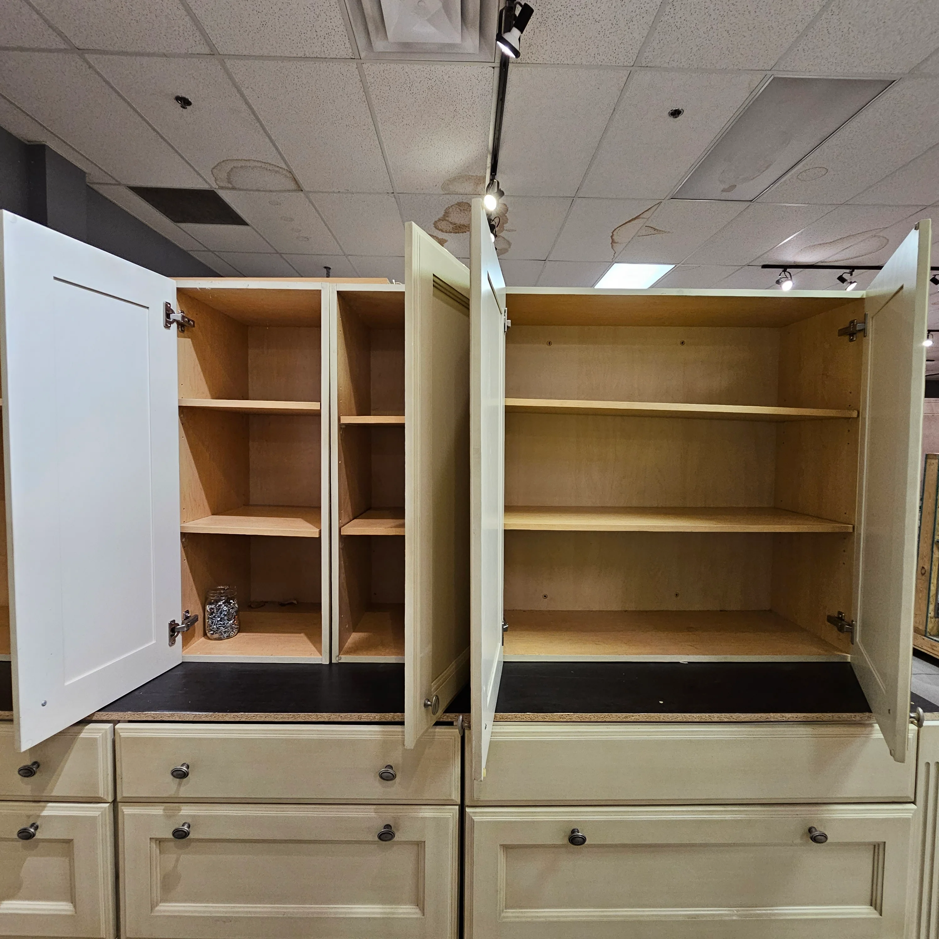 Inset Cream Colored Kitchen - Image 8