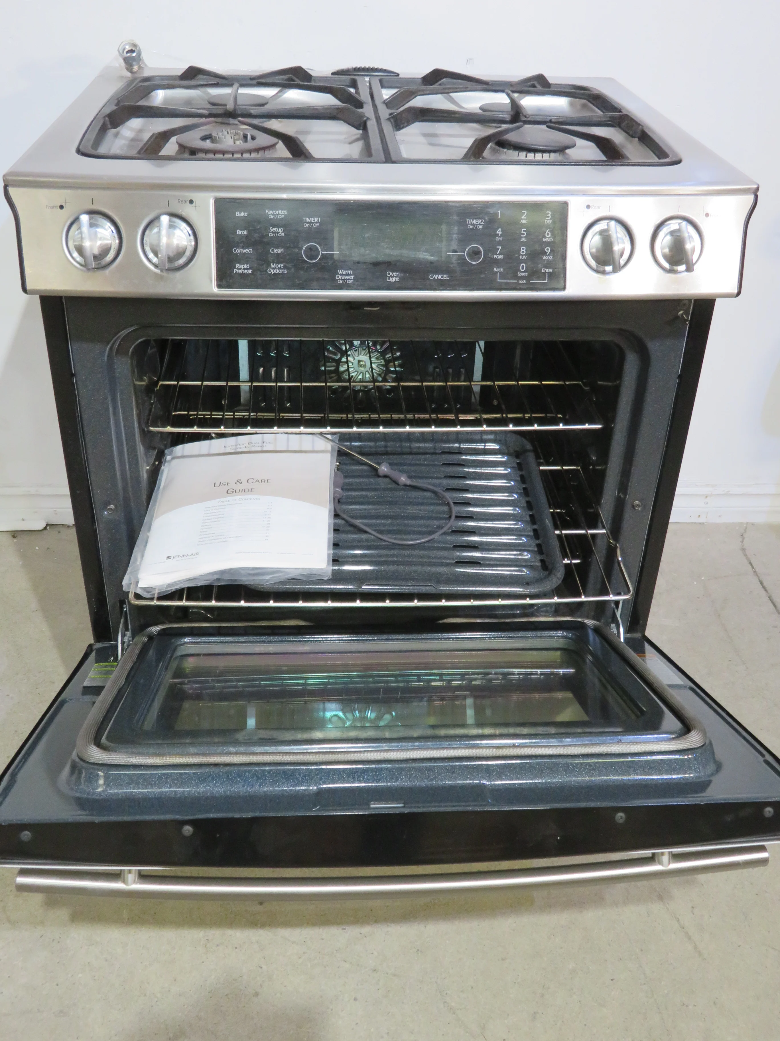 Jenn-Air Dual Fuel 30" Range - Image 2