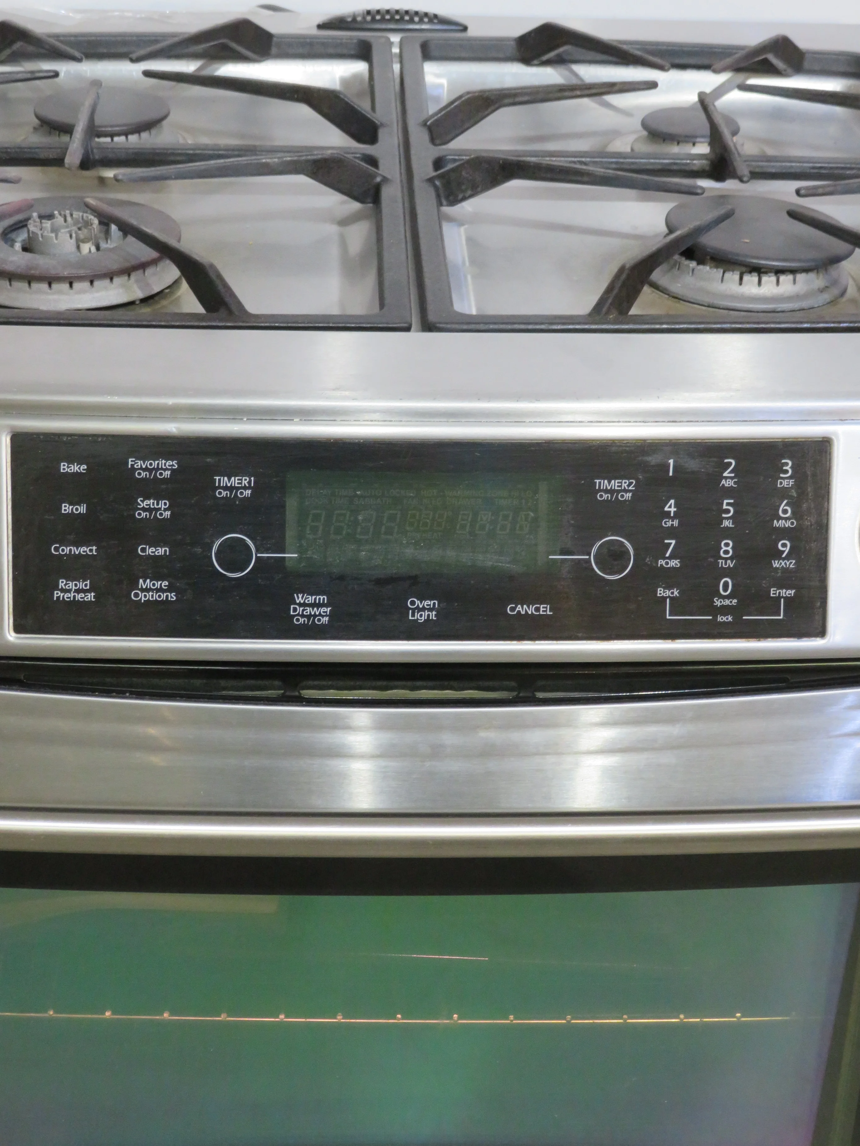 Jenn-Air Dual Fuel 30" Range - Image 4
