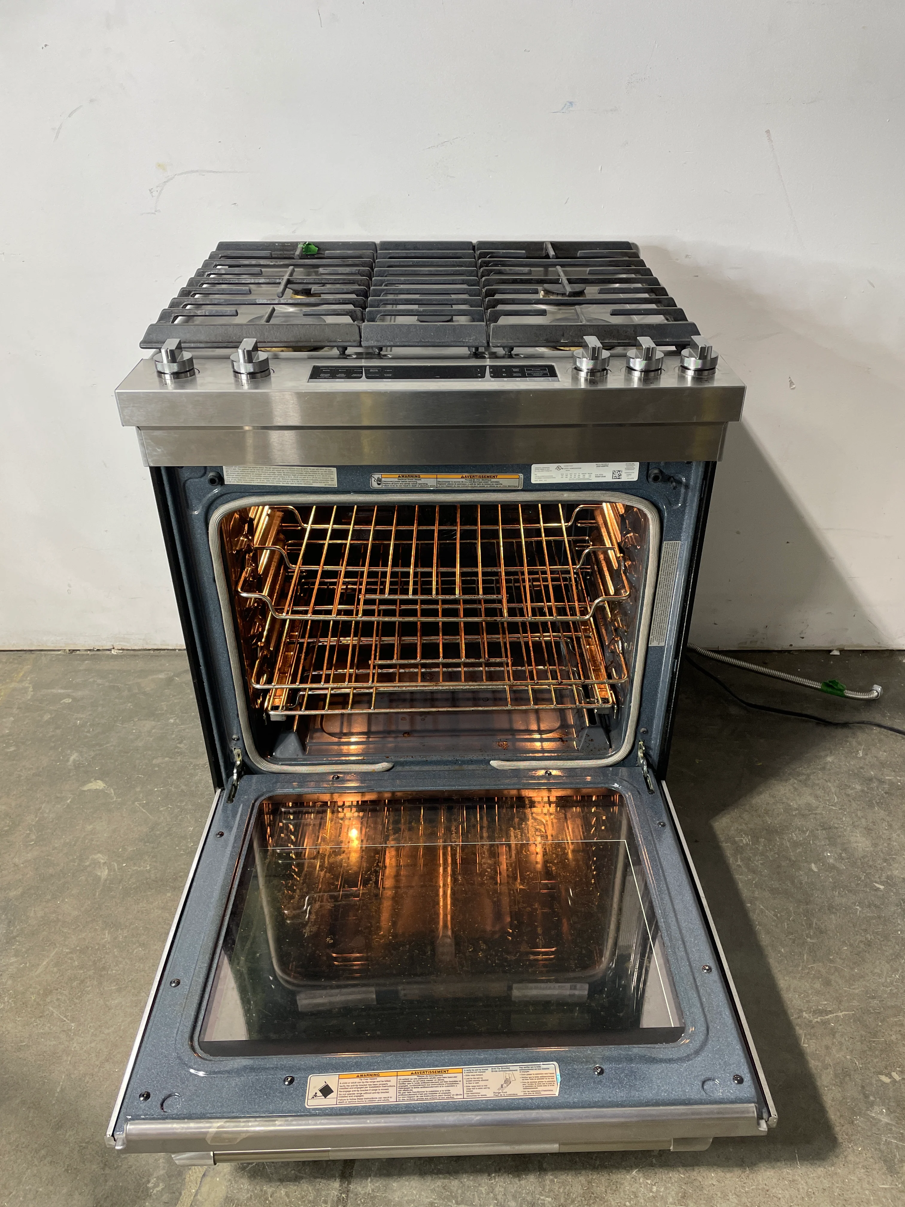 Jenn-Air Stainless Steel Gas Range - Image 2