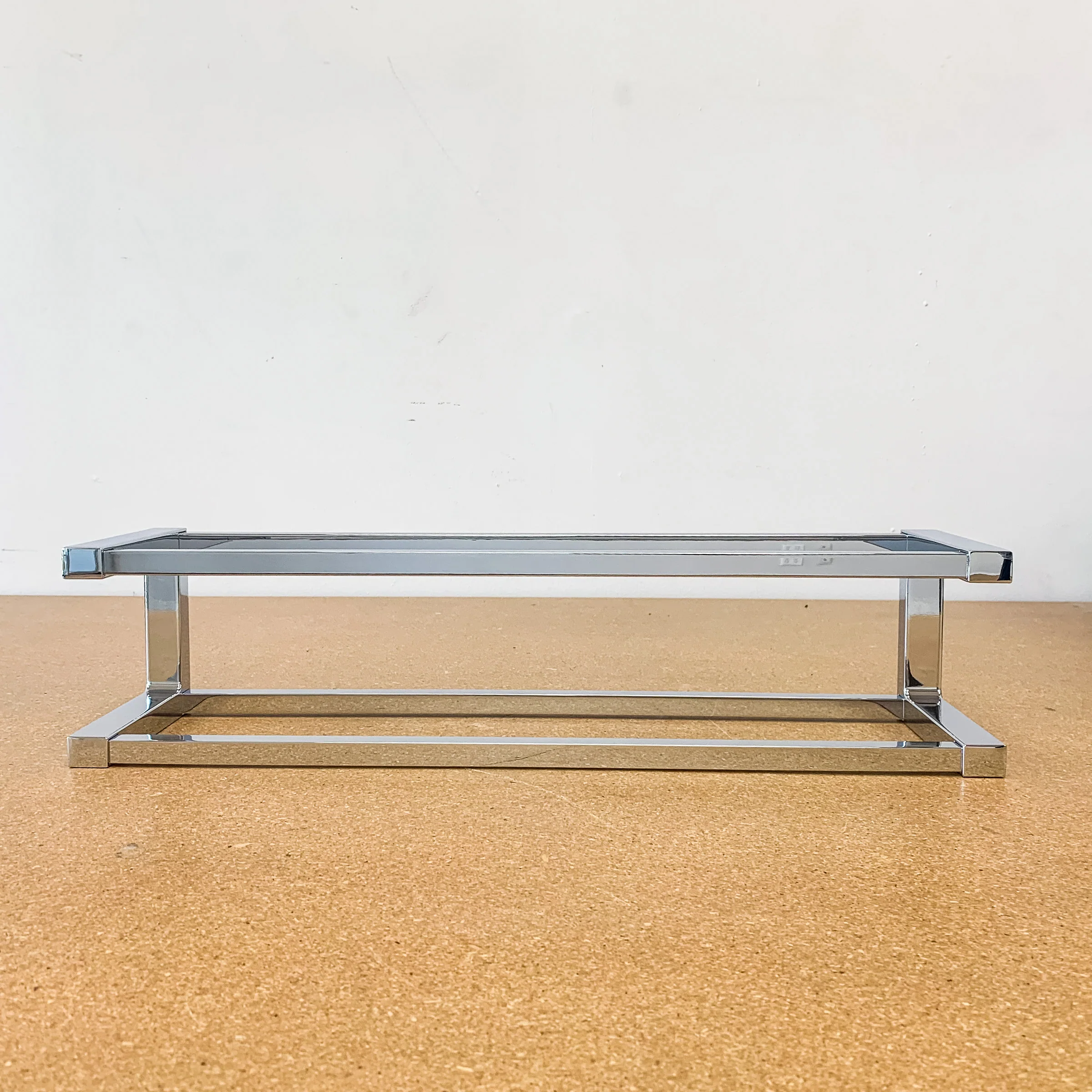 Jupiter 18-Inch Towel Rack in Polished Chrome, MHJU18DPC - Image 2