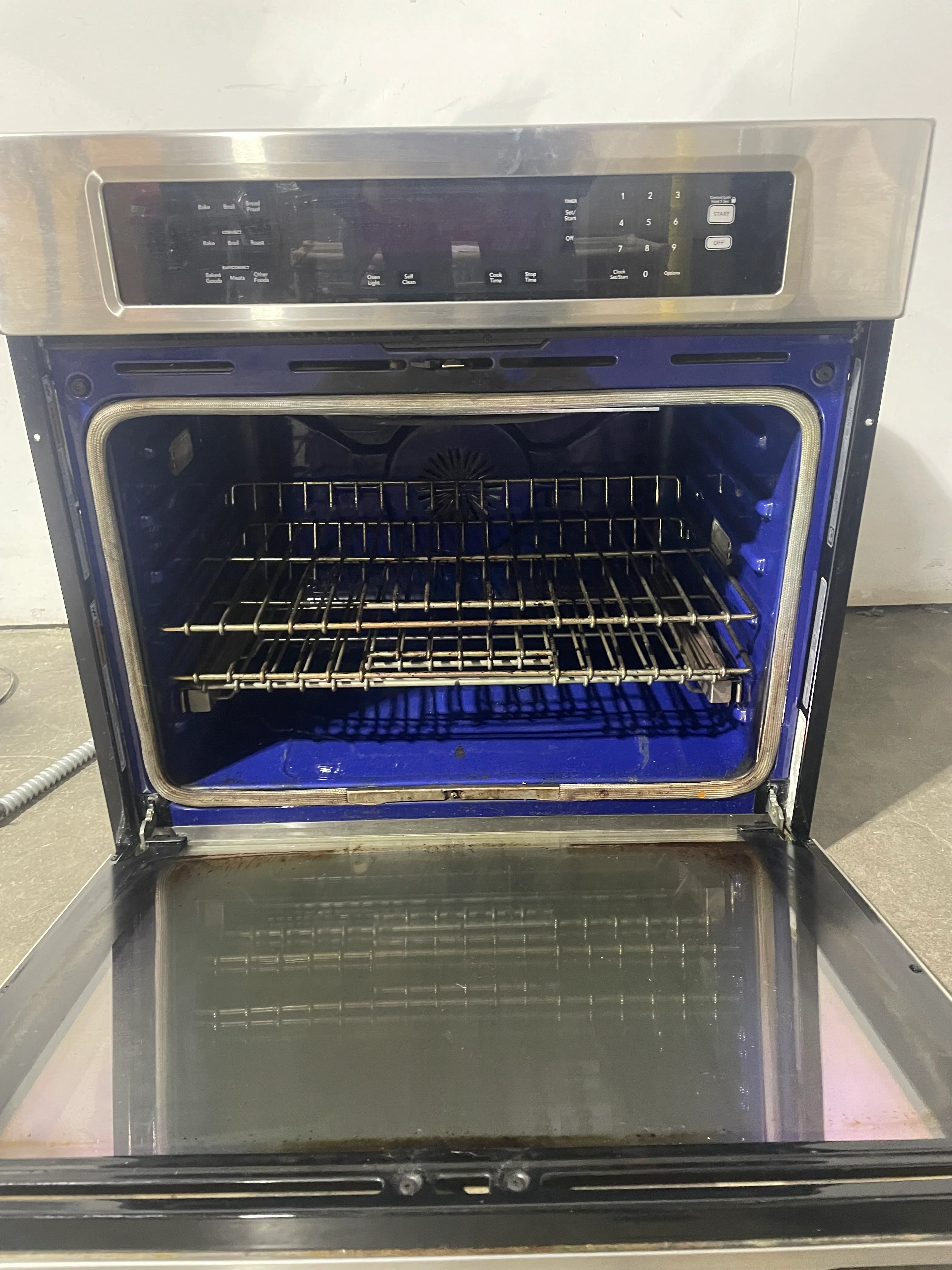 KitchenAid Wall Oven - Image 2