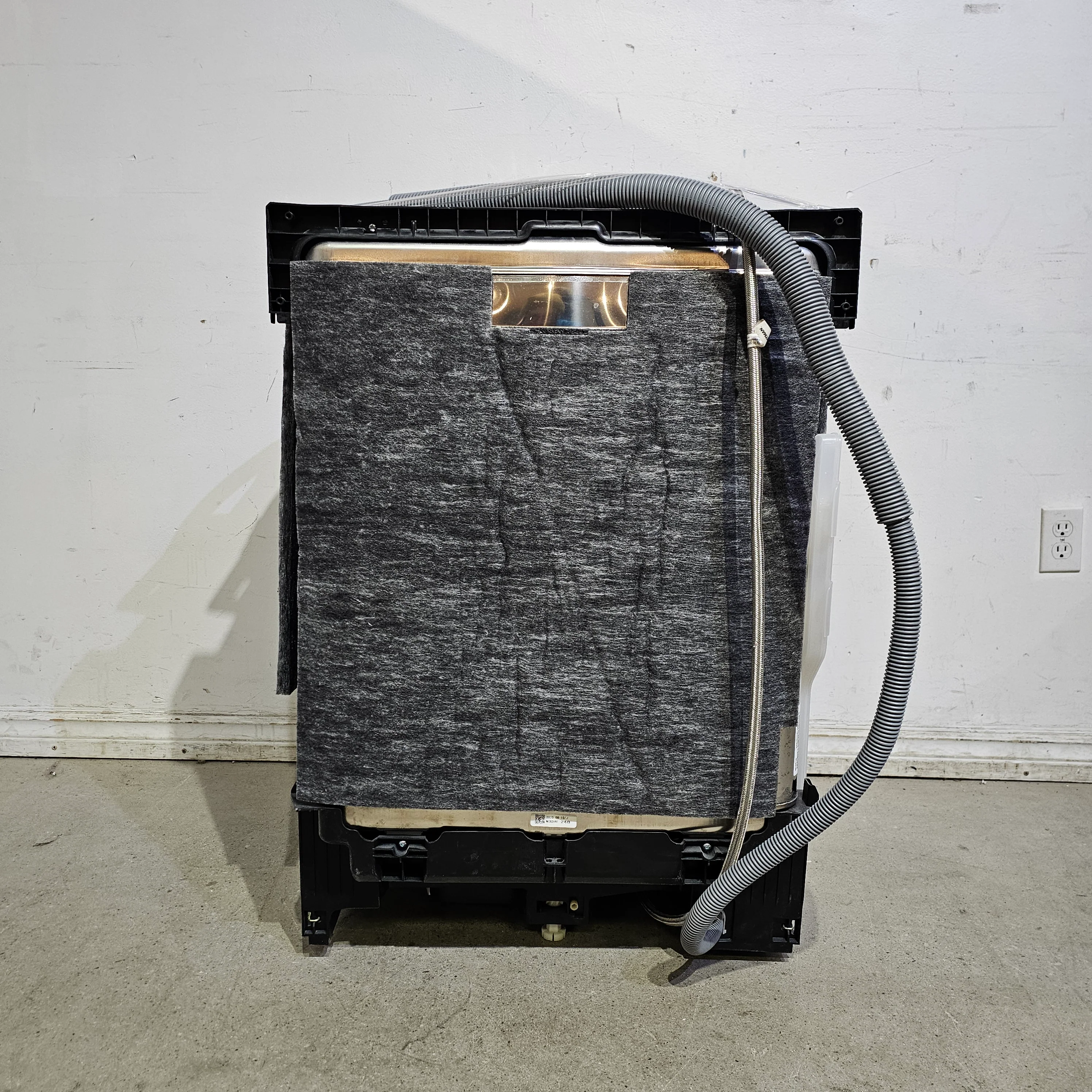 LG "Direct Drive" Stainless Dishwasher - Image 6