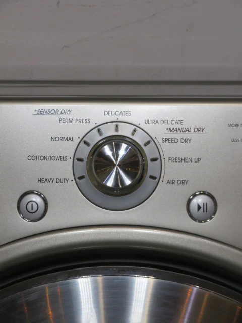 LG Electric Front-Loading Dryer - Image 15