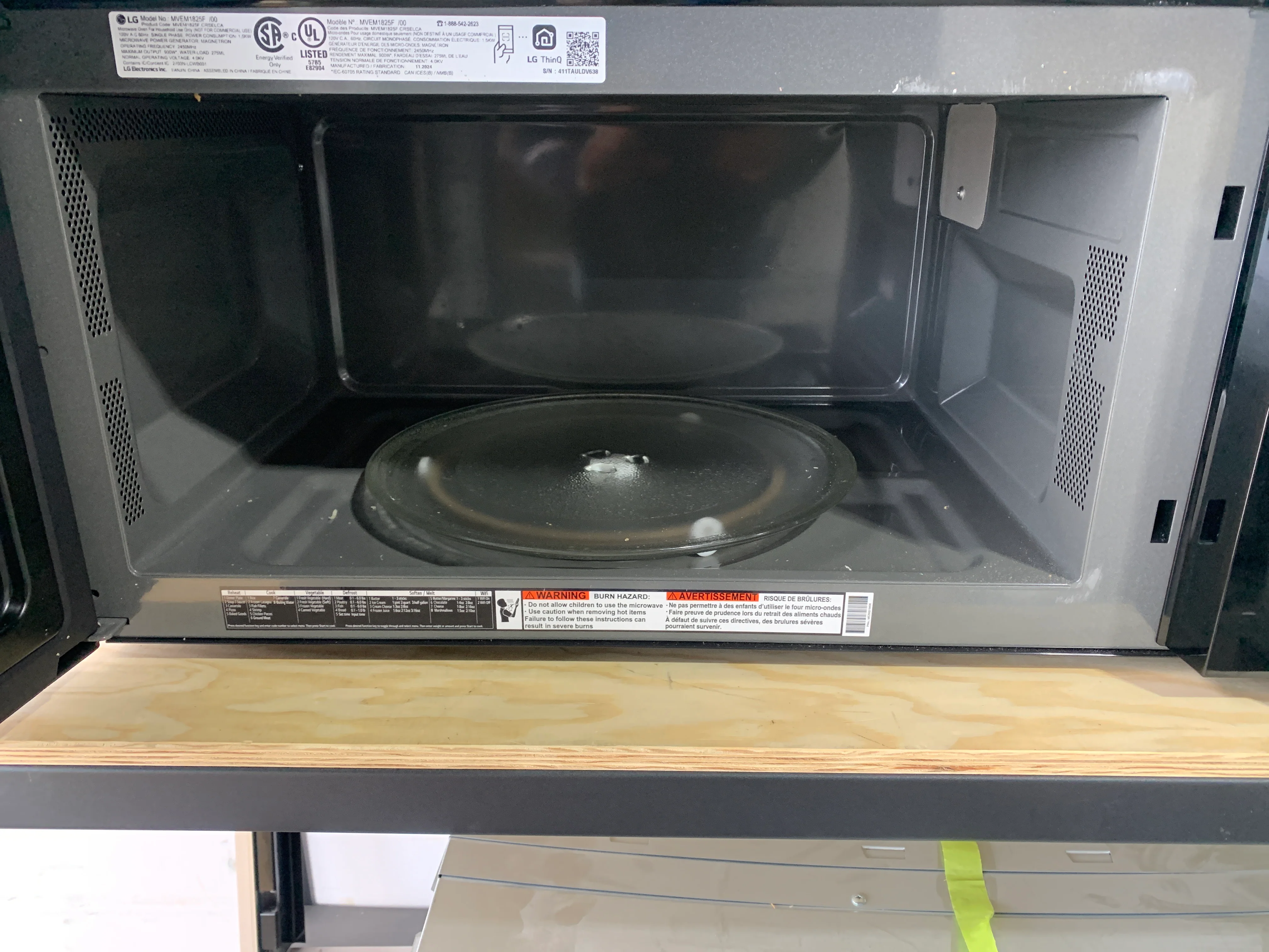LG ThinQ Over-The-Range Microwave - Image 3