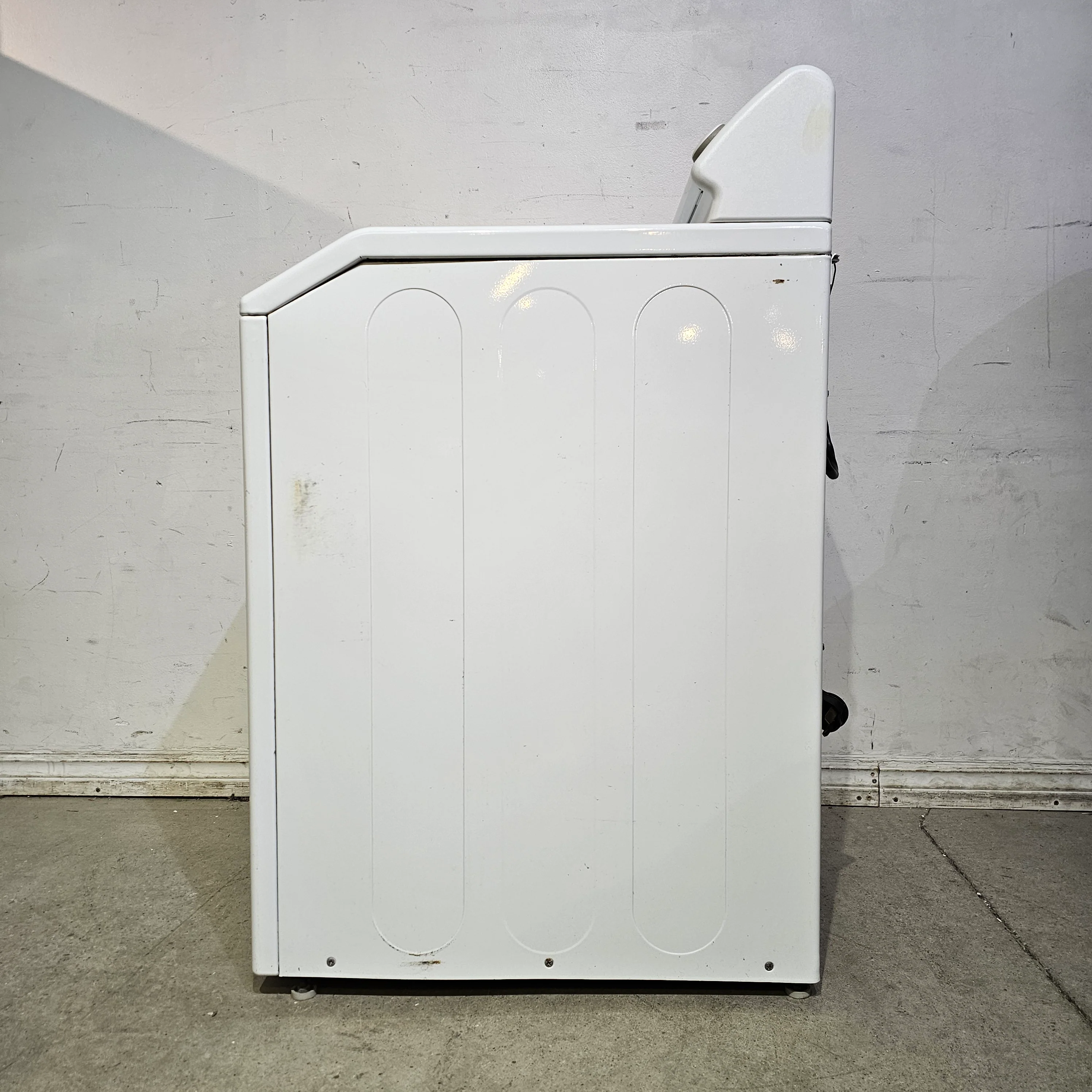 Maytag Front Loading Dryer - Image 5