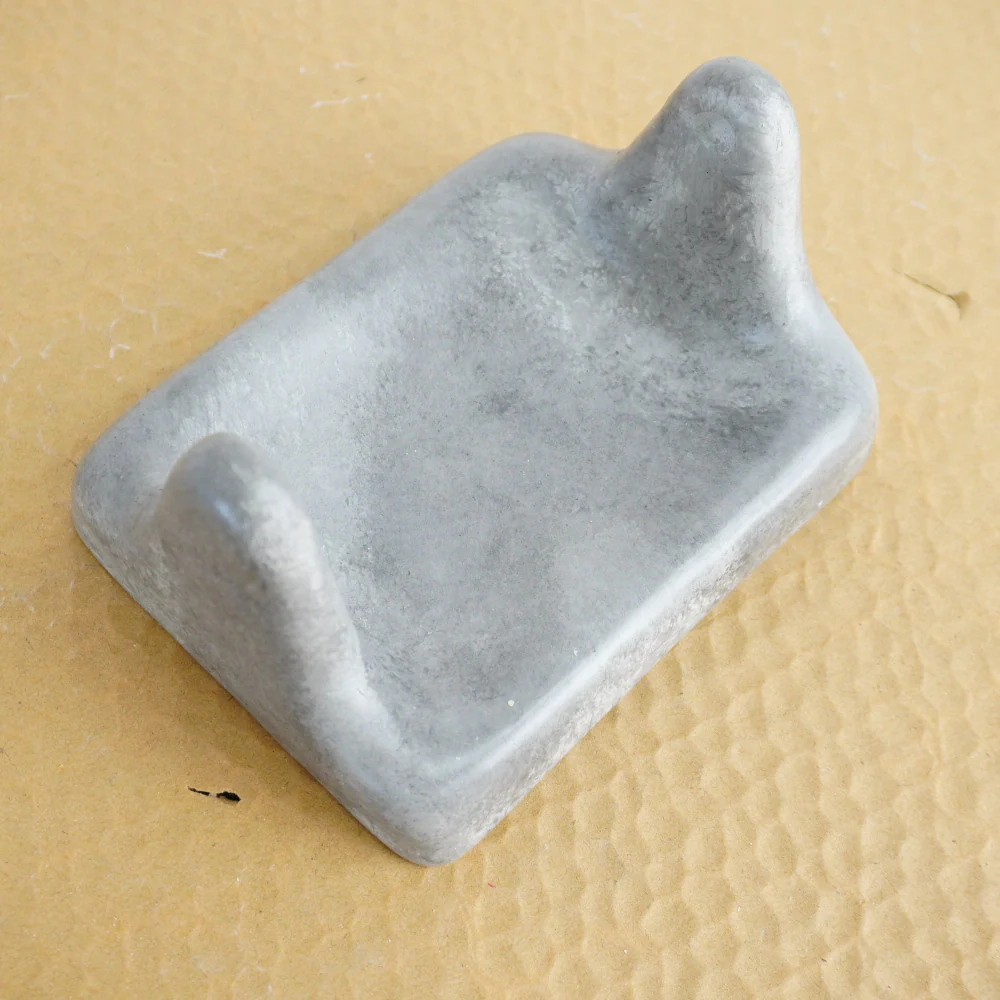 Porcelain Wall-Mount Toilet Paper Holder in Grigio Grey - Image 2