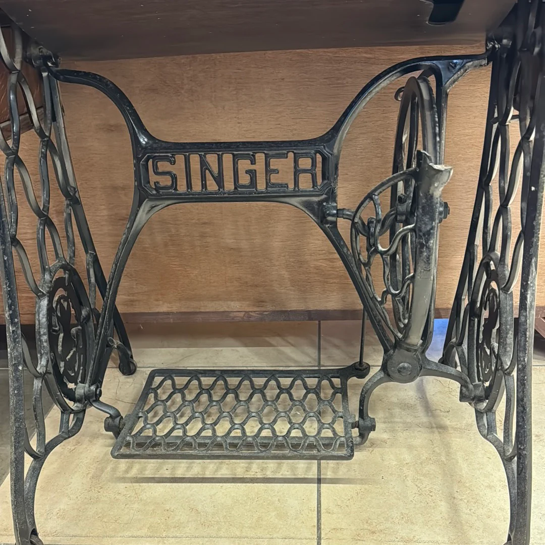 Singer Antique Sewing Table - Image 2