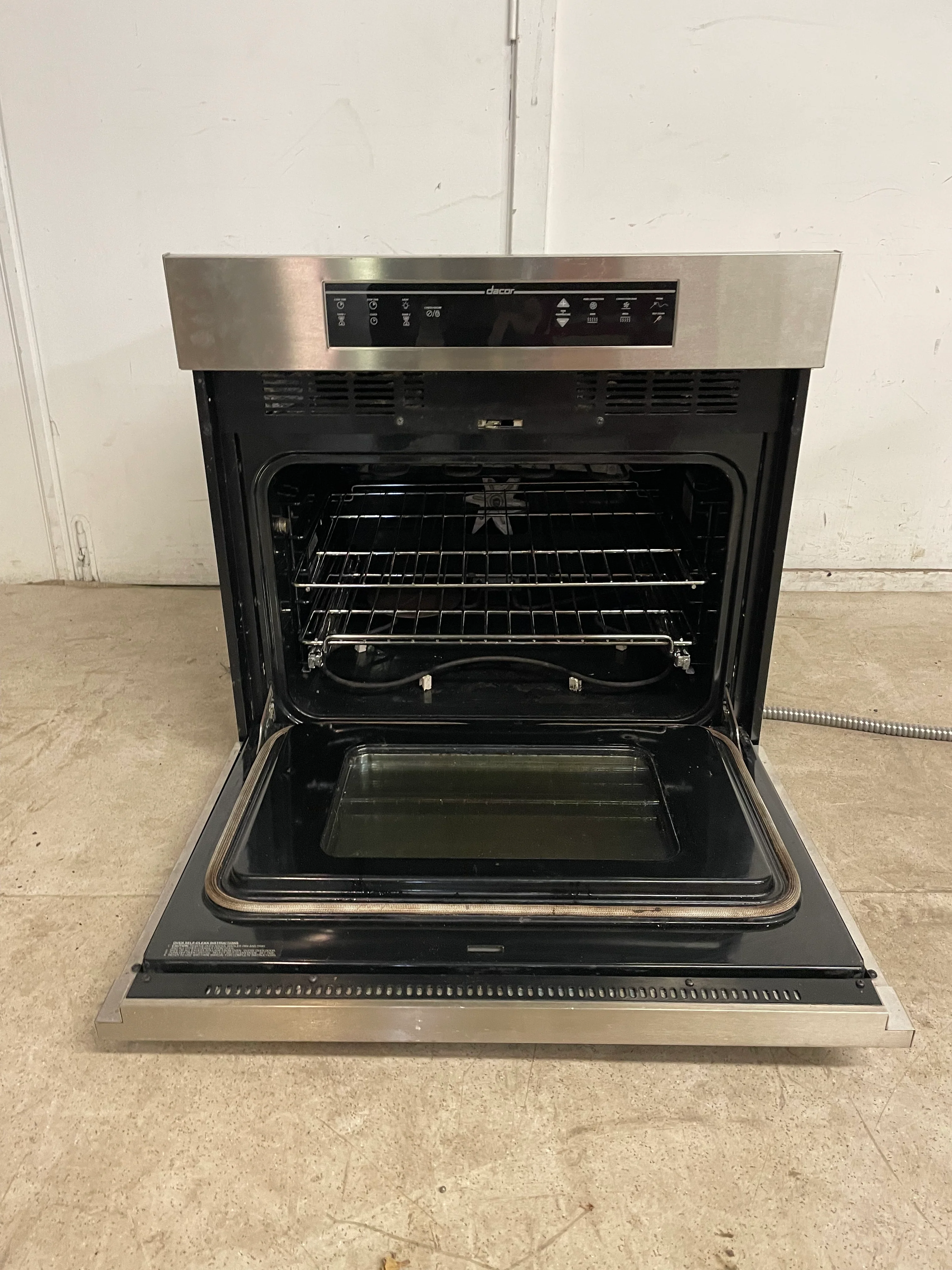 30"W Stainless Steel Dacor Wall Oven - Image 2