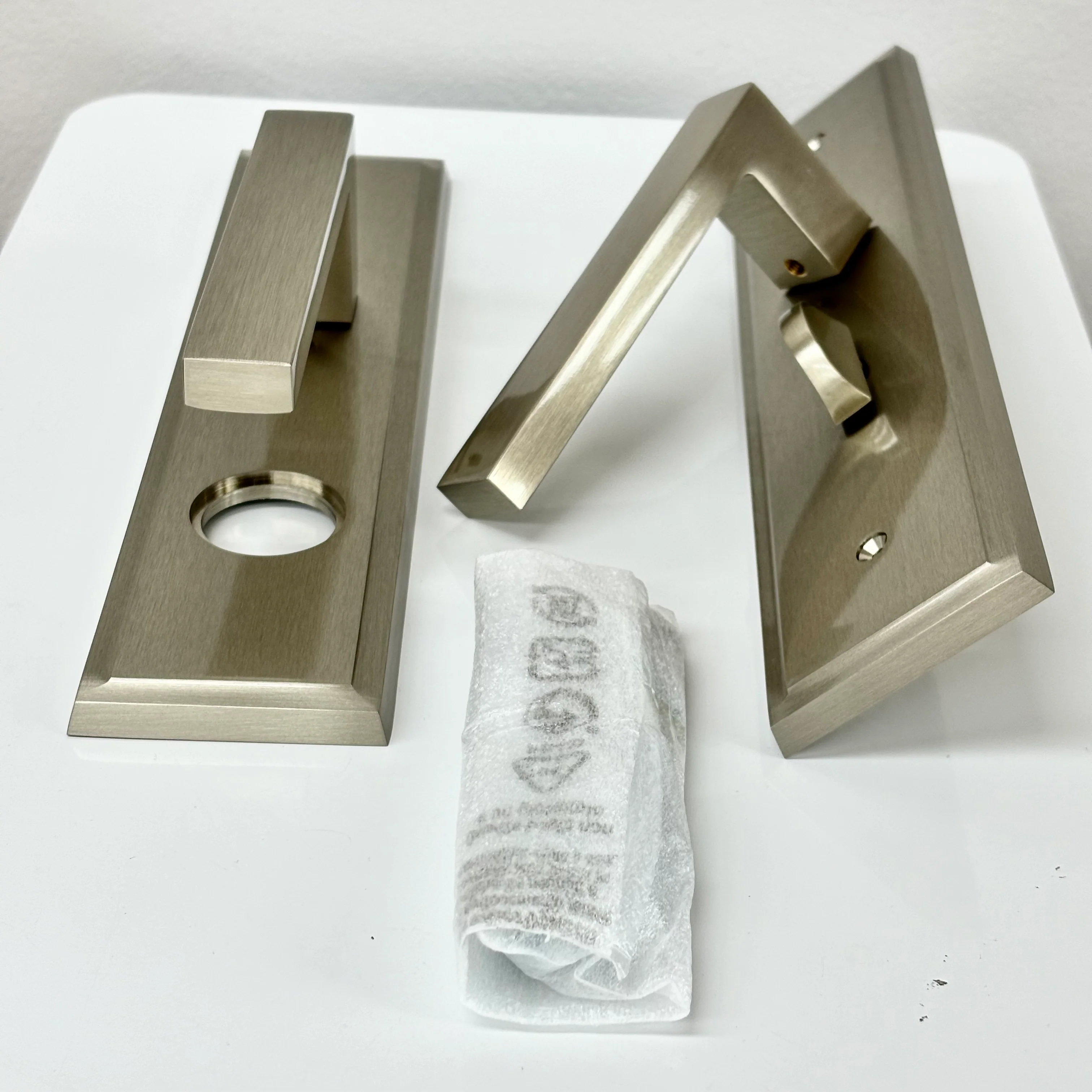 Tampa Entry Lockset Trim with Rectangular Escutcheon – Satin Nickel - Image 2