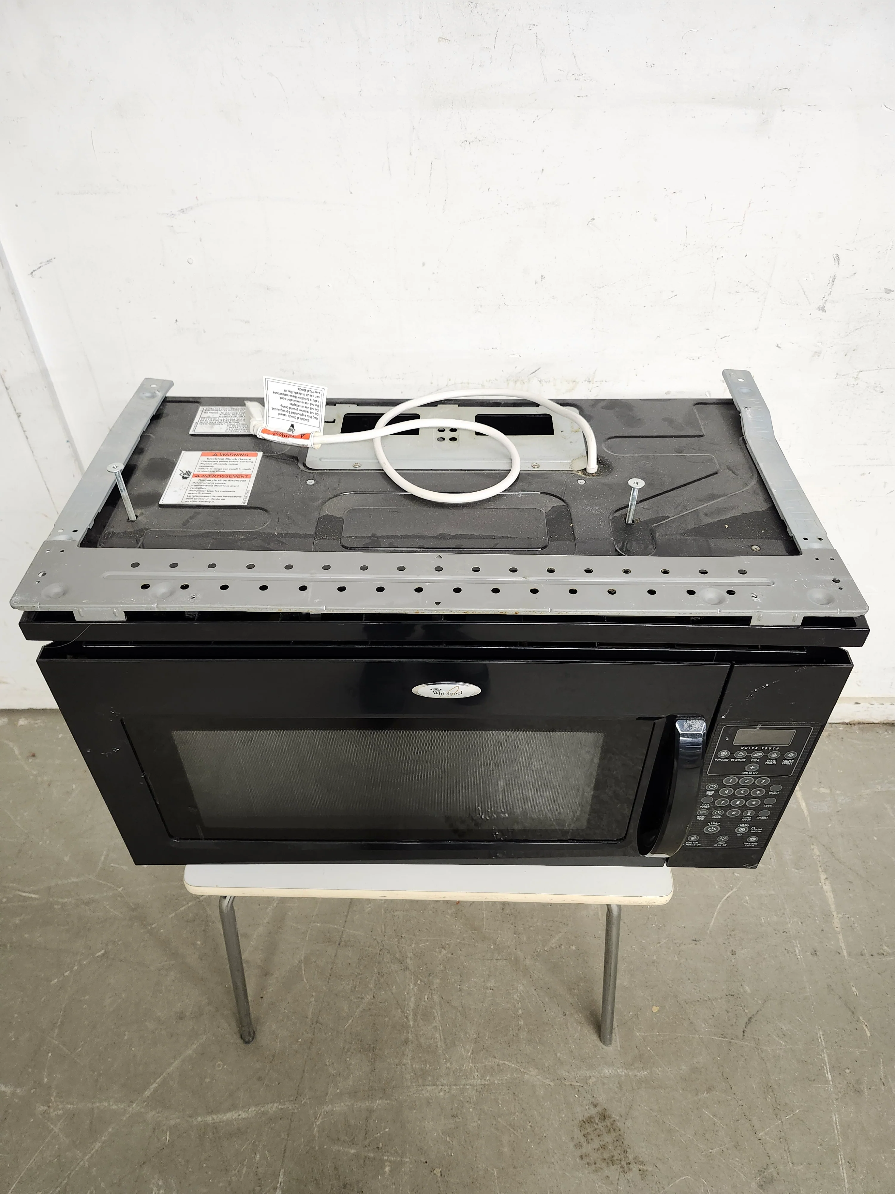 Whirlpool Over Range Microwave - Image 5