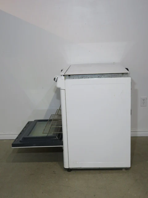 White KitchenAid Electric Range - Image 5